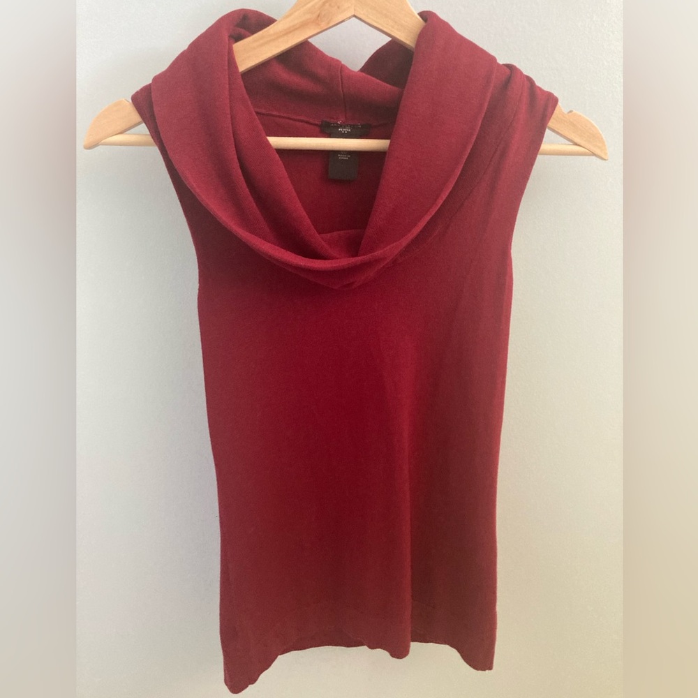 Like new Ann Taylor XS maroon silk/cotton cowl sleeveless top.